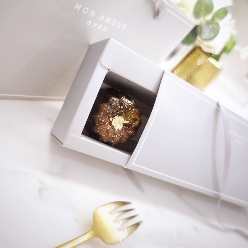 Older Golden Classic Canelé